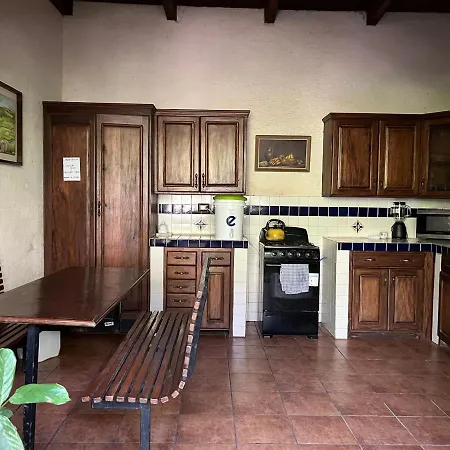 Casa Del Viajero Colonial Apartment Antigua Exterior photo